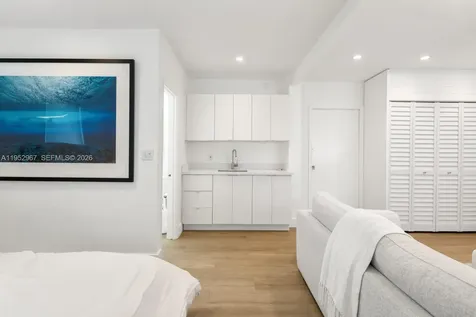 4580 Post Avenue Miami Beach FL 33140