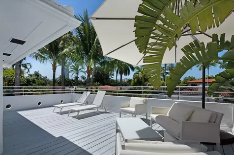 4580 Post Avenue Miami Beach FL 33140