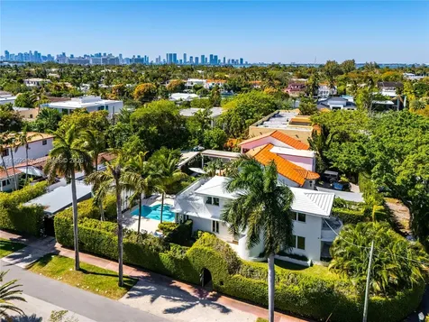 4580 Post Avenue Miami Beach FL 33140
