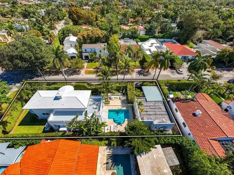 4580 Post Avenue Miami Beach FL 33140