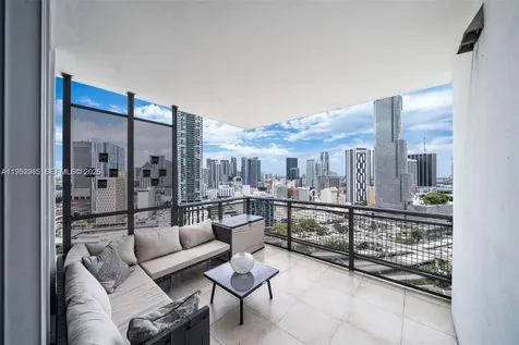 350 S Miami Avenue Miami FL 33130
