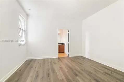 1108 SW 146th Terrace Pembroke Pines FL 33027