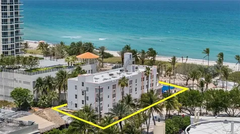 7300 Ocean Terrace Miami Beach FL 33141