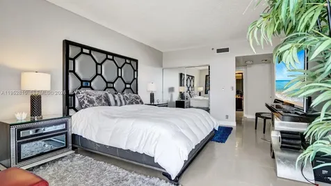 20281 E Country Club Drive Aventura FL 33180