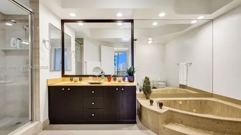 20281 E Country Club Drive Aventura FL 33180