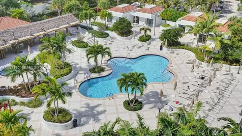 20281 E Country Club Drive Aventura FL 33180