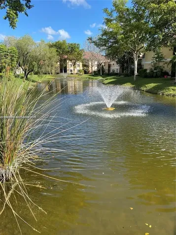 5841 Riverside Drive Coral Springs FL 33067