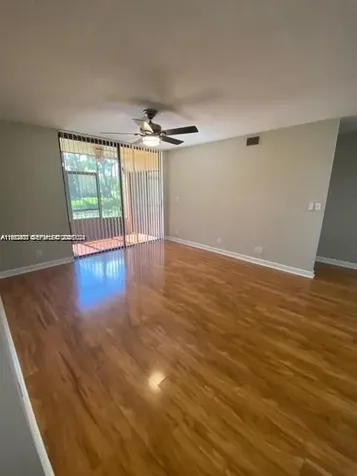 5841 Riverside Drive Coral Springs FL 33067