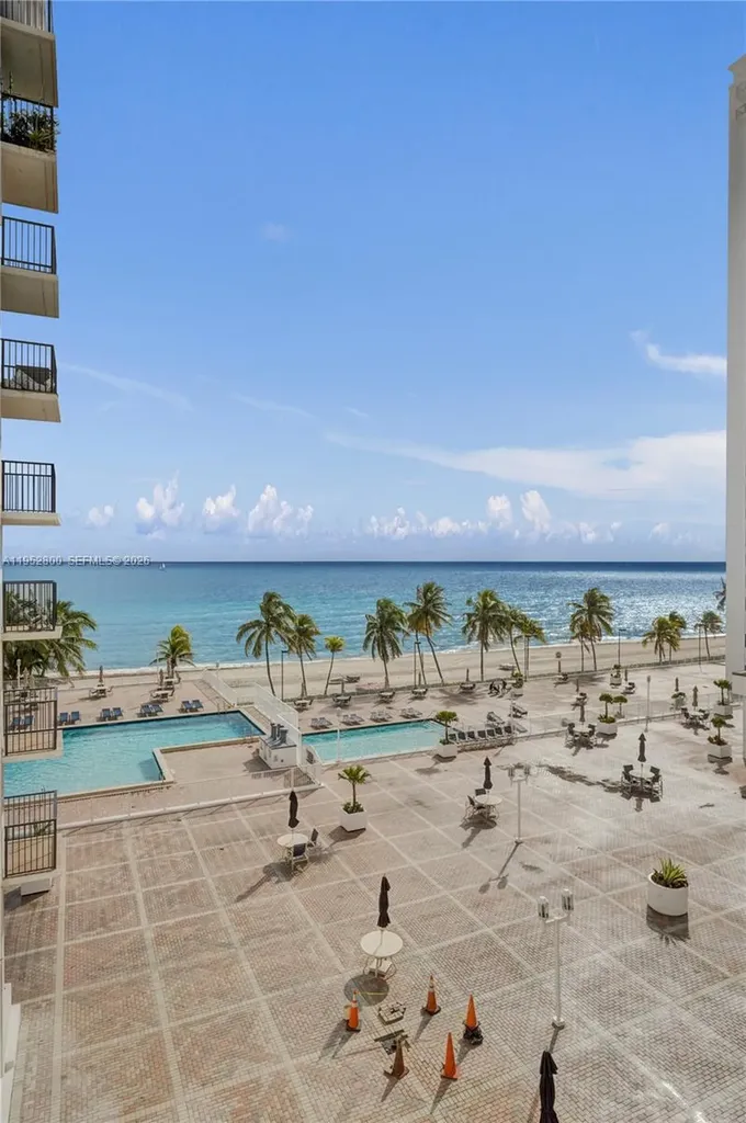 2201 S Ocean Drive Hollywood FL 33019