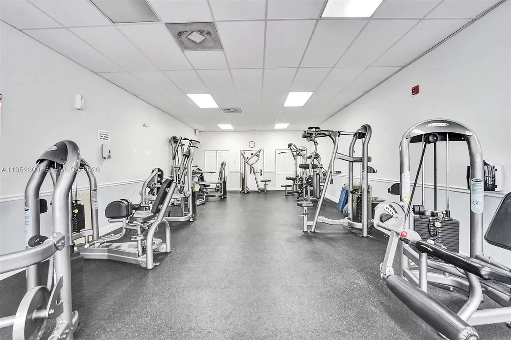 2201 S Ocean Drive Hollywood FL 33019