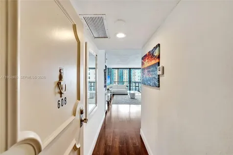 2201 S Ocean Drive Hollywood FL 33019