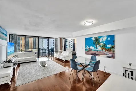 2201 S Ocean Drive Hollywood FL 33019
