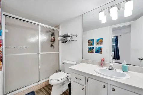 2201 S Ocean Drive Hollywood FL 33019