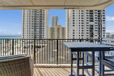 2201 S Ocean Drive Hollywood FL 33019