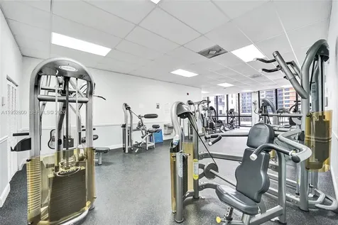 2201 S Ocean Drive Hollywood FL 33019