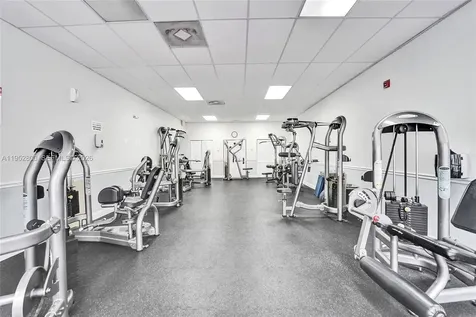2201 S Ocean Drive Hollywood FL 33019