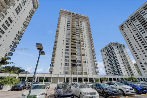 2201 S Ocean Drive Hollywood FL 33019