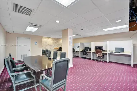 2201 S Ocean Drive Hollywood FL 33019