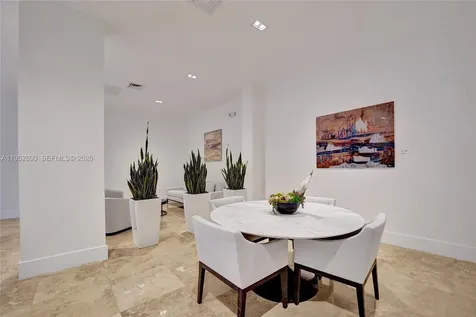 2201 S Ocean Drive Hollywood FL 33019