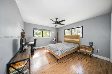16900 SW 87th Avenue Palmetto Bay FL 33157