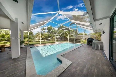 16900 SW 87th Avenue Palmetto Bay FL 33157