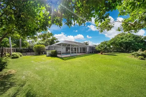 16900 SW 87th Avenue Palmetto Bay FL 33157