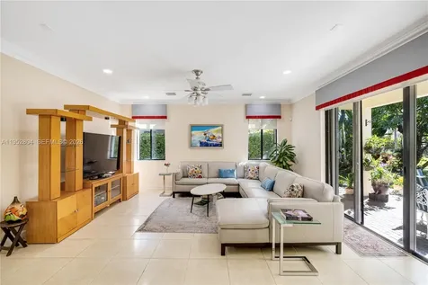 19086 SW 76th Avenue Cutler Bay FL 33157