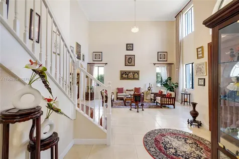 19086 SW 76th Avenue Cutler Bay FL 33157