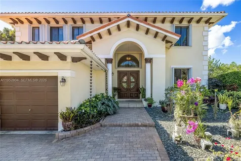 19086 SW 76th Avenue Cutler Bay FL 33157