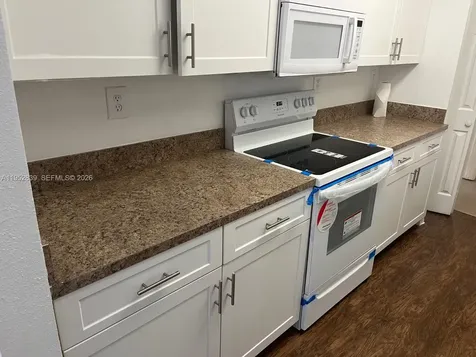 11601 SW 2nd Street Pembroke Pines FL 33025