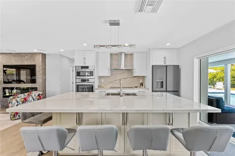 7425 SW 139th Terrace Palmetto Bay FL 33158