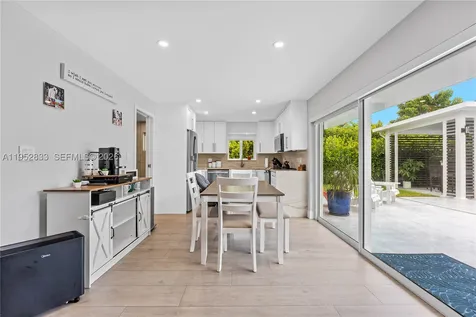 7425 SW 139th Terrace Palmetto Bay FL 33158