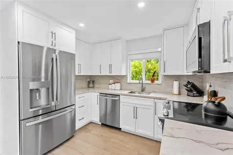 7425 SW 139th Terrace Palmetto Bay FL 33158