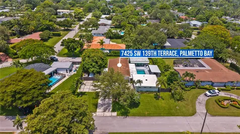 7425 SW 139th Terrace Palmetto Bay FL 33158