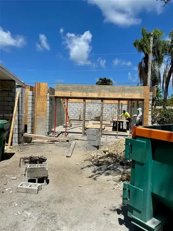 7425 SW 139th Terrace Palmetto Bay FL 33158