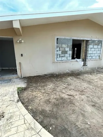 7425 SW 139th Terrace Palmetto Bay FL 33158