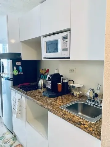 19201 Collins Avenue Sunny Isles Beach FL 33160