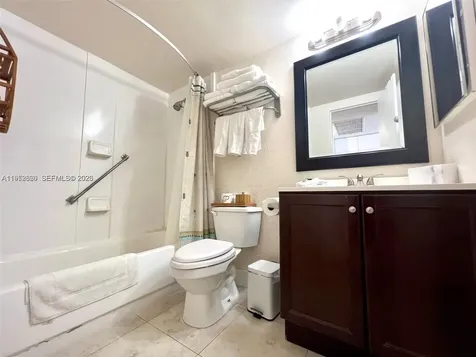 19201 Collins Avenue Sunny Isles Beach FL 33160
