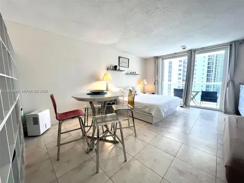 19201 Collins Avenue Sunny Isles Beach FL 33160