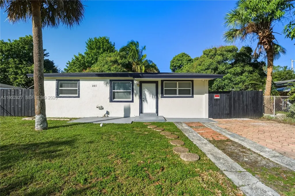 881 NW 34th Avenue Lauderhill FL 33311