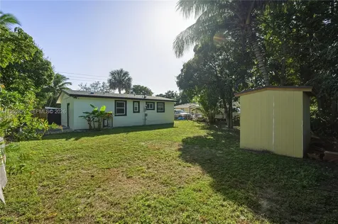 881 NW 34th Avenue Lauderhill FL 33311