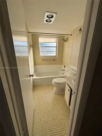 179 Canterbury West Palm Beach FL 33417