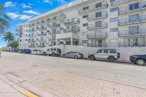 4141 Collins Avenue Miami Beach FL 33140