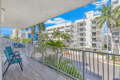 4141 Collins Avenue Miami Beach FL 33140