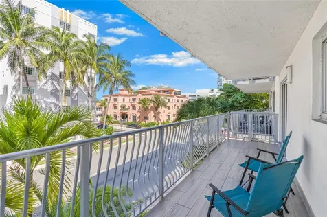 4141 Collins Avenue Miami Beach FL 33140