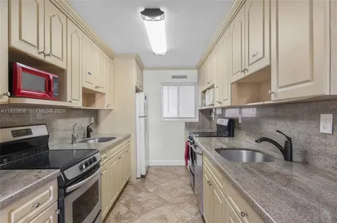 4141 Collins Avenue Miami Beach FL 33140