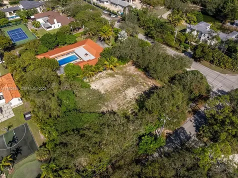 9790 SW 67th Avenue Pinecrest FL 33156