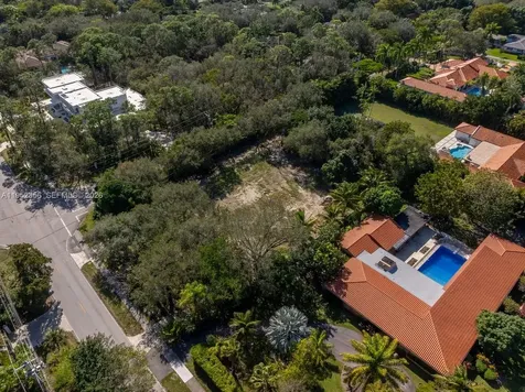9790 SW 67th Avenue Pinecrest FL 33156