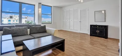 2899 Collins Avenue Miami Beach FL 33140