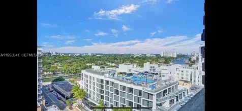 2899 Collins Avenue Miami Beach FL 33140